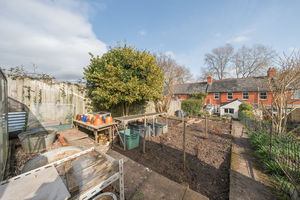 Photo 17- click for photo gallery